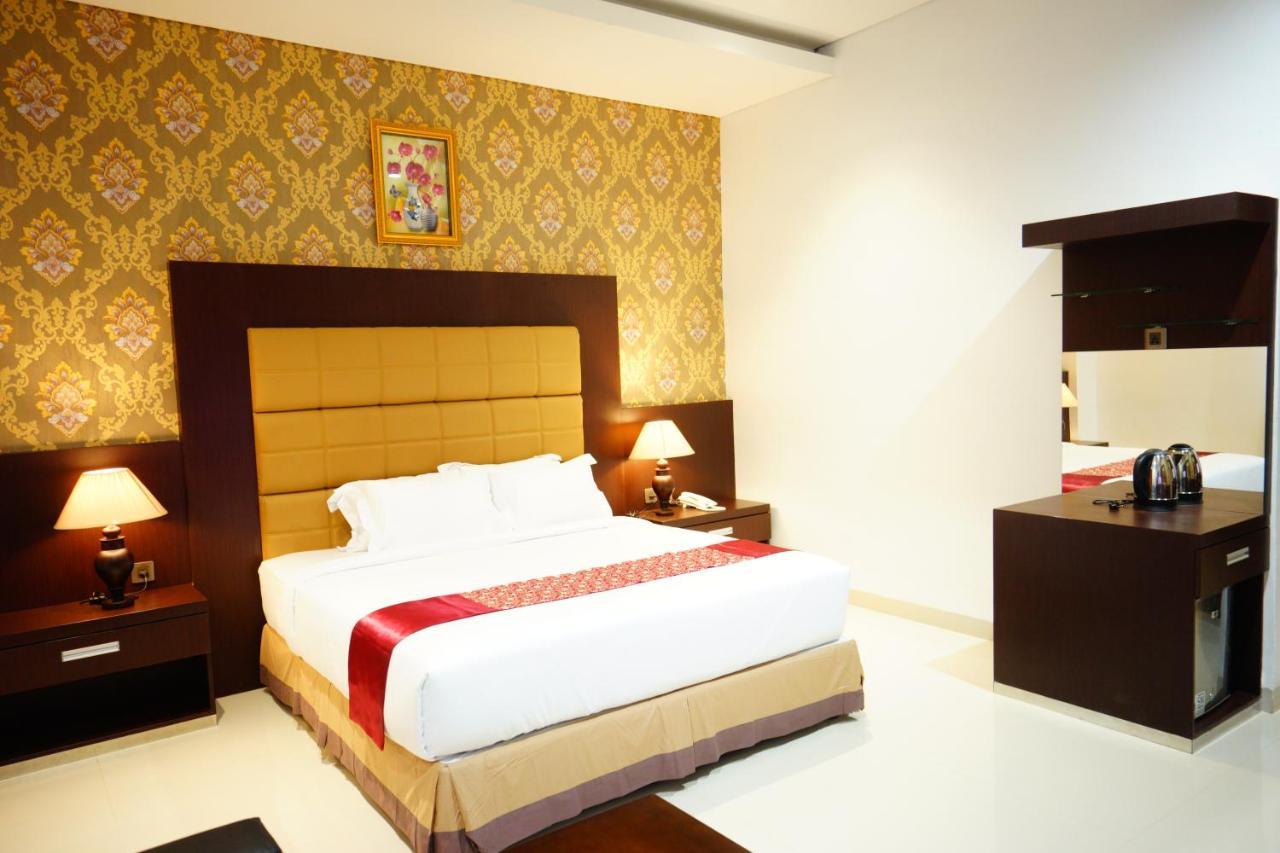 Sungaibalai Singapore City Hotel Batu Bara מראה חיצוני תמונה