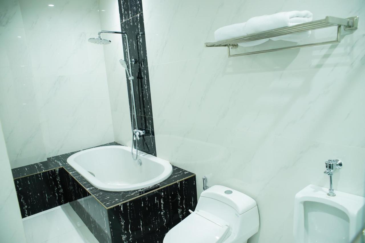 Sungaibalai Singapore City Hotel Batu Bara מראה חיצוני תמונה